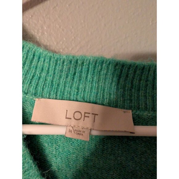 LOFT Women’s Teal Green V-Neck Sweater Size M Acrylic Blend Soft Knit Pullover - Picture 3 of 5